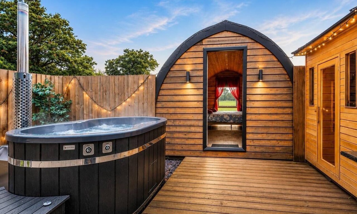 Thetford Ski Chalet | 1 Bed in Thetford (oc-d33638)