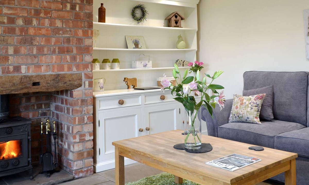 Easterside House | 1 bedroom accommodation in Nawton, near Helmsley