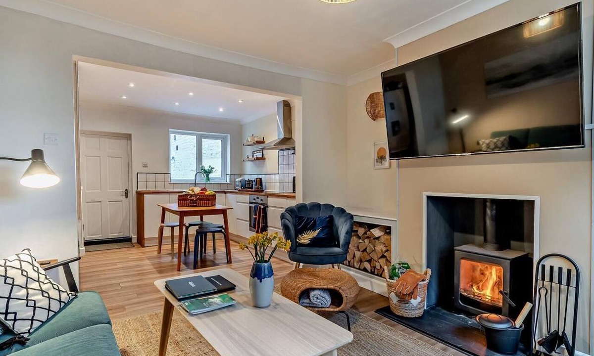 Beverley Cottage | 2 Bed in Beverley (oc-93219)