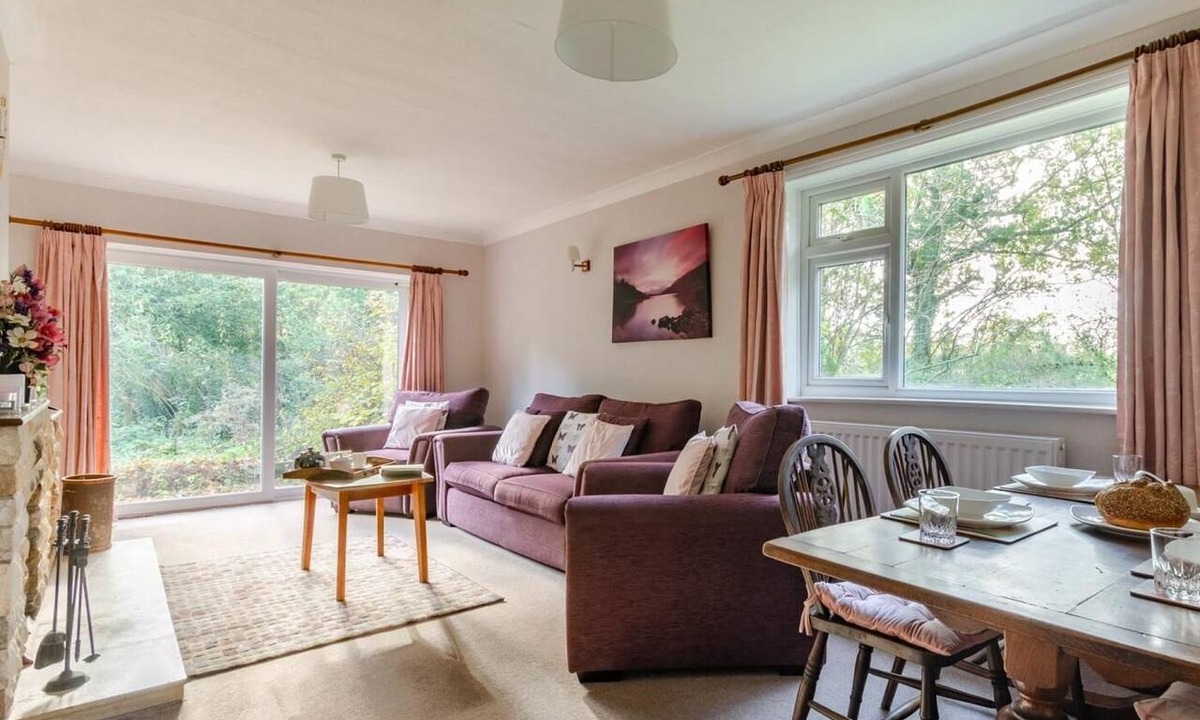 East Dereham House | 2 Bed in Dereham (oc-shrn8)