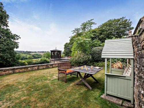 Barlow House | 2 Bed in Dronfield oc-pk612