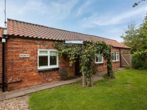 Saltmarshe House | 2 Bed in Howden oc-g0104
