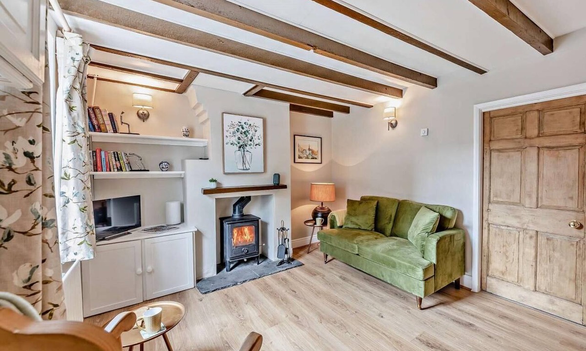 Stokesley Cottage | 2 Bed in Middlesbrough (oc-92731)