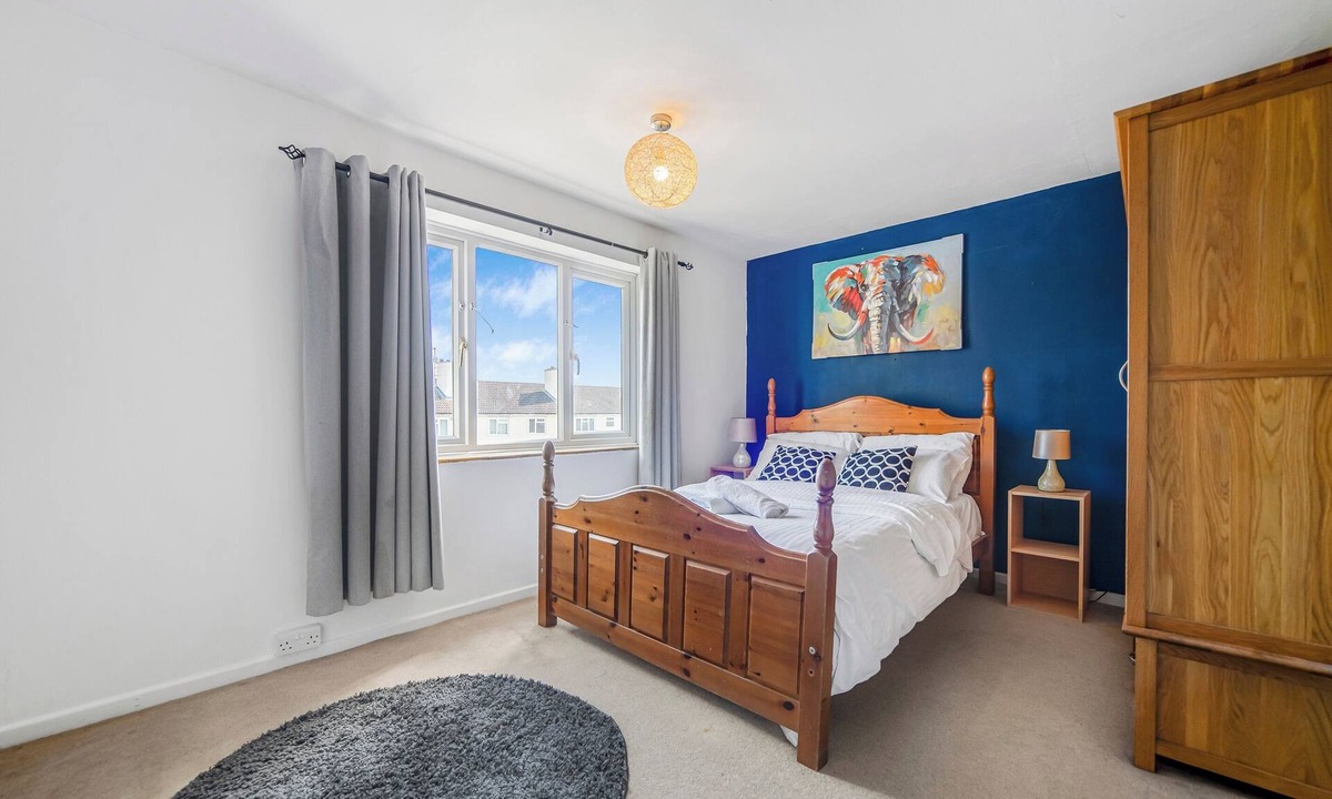 Headington Apartment | 3 Bed Apartment Sleeps 5 - Brookes - Tv & WiFi