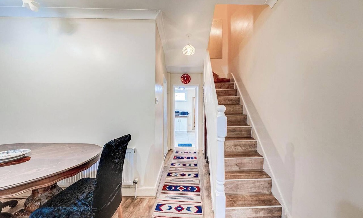 Stratford House | 3 Bed House - Sleeps 6 - Garden - Central London