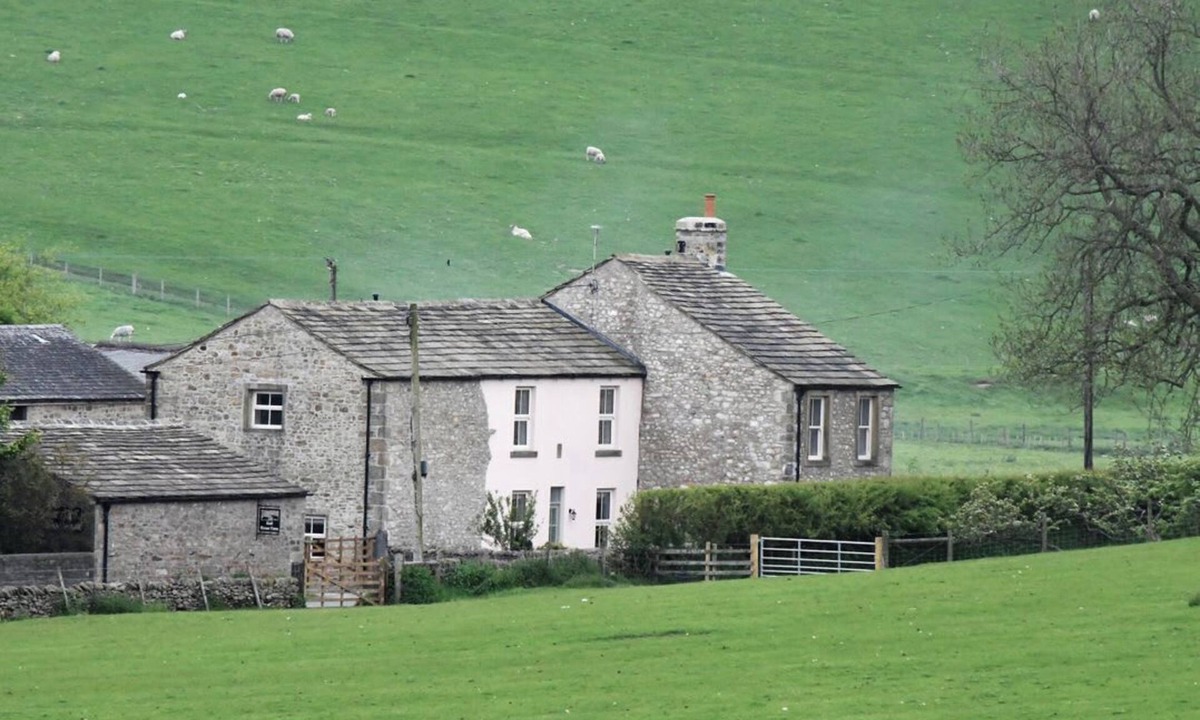 Skipton House | 3 Hull House Cottage, Hellifield