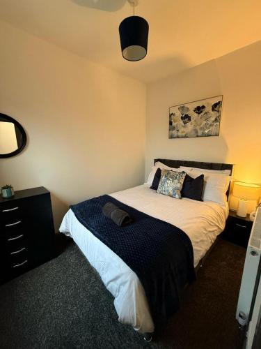 Thatto Heath House | 3BR Accommodation in St Helens - Sleeps 6