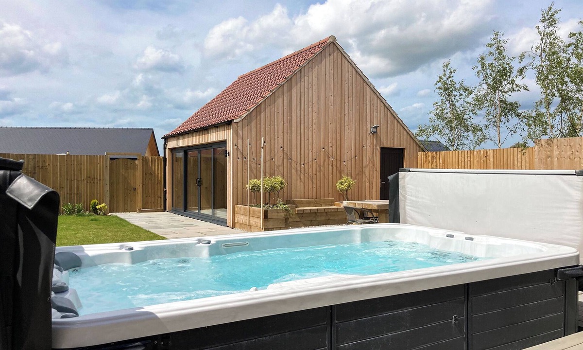Dunholme Cottage | 4 bedroom accommodation in Dunholme, near Lincoln