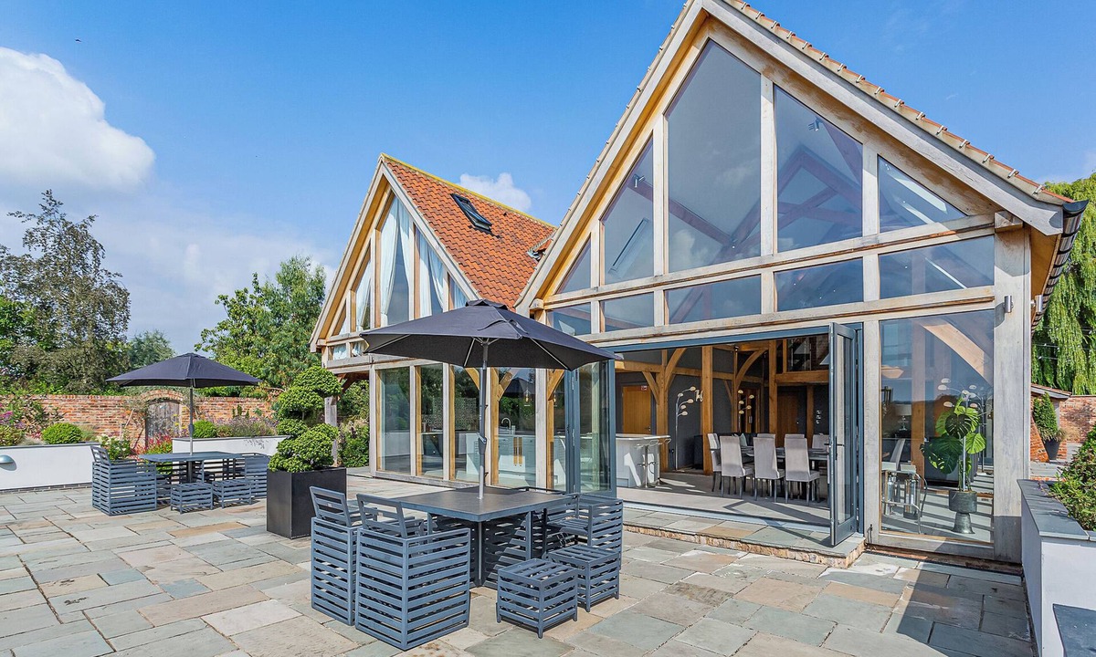 Ryther Cottage | 5 bedroom accommodation in Ryther