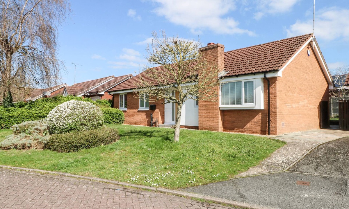 Chester House | 7 MARL CROFT, family friendly, character holiday cottage in Chester