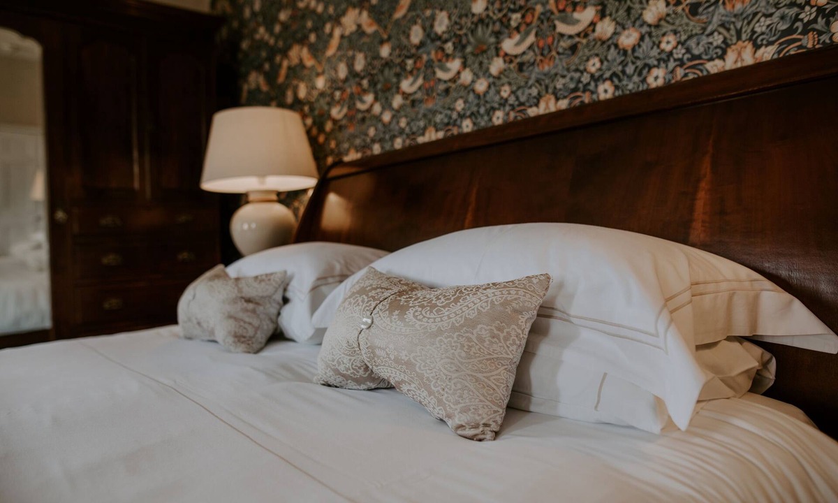 Grantham Bed & Breakfast | Allington Manor