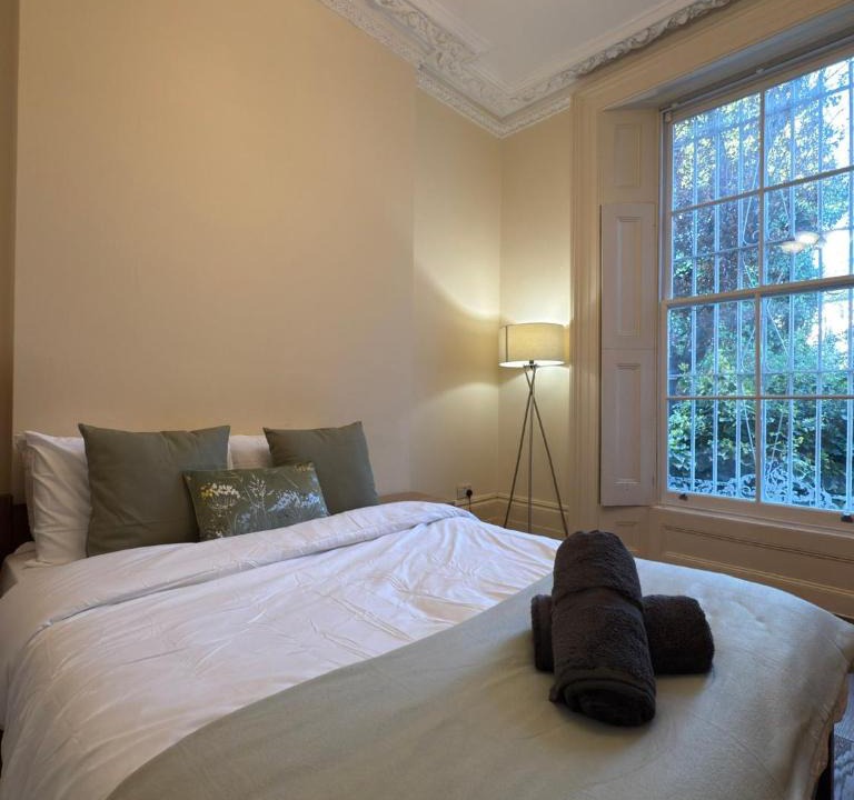 Kilburn Apartment | Amanah Properties Stylish- 2-Bed Apartment Close to Abbey Road, Central London Zone 2