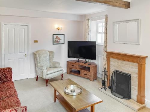 Thirsk House | Aspen Grove Lodge