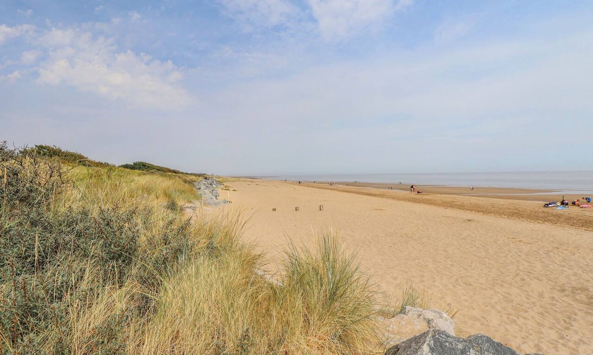 Skegness Cottage | Atlas Moonstone