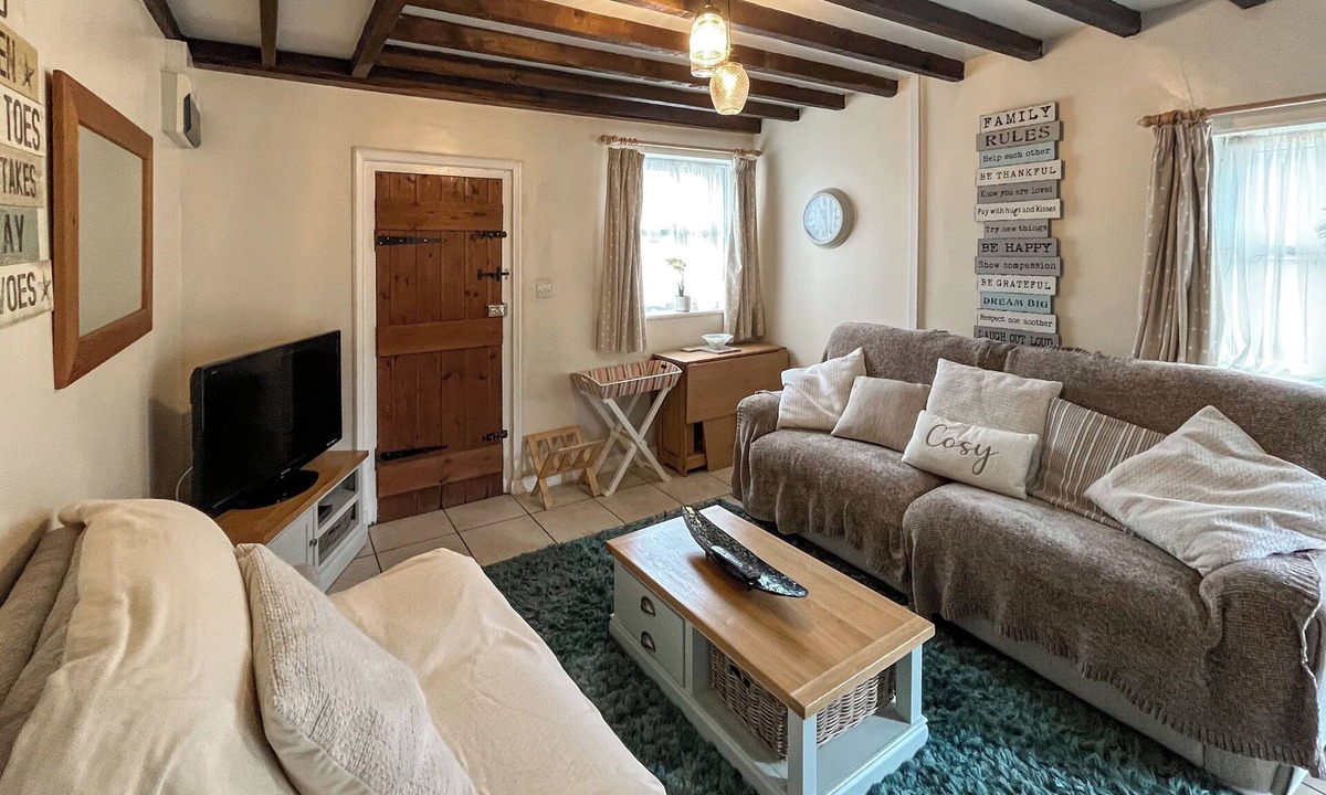 Sutton-on-Sea Cottage | Bacchus Cottage - UK51964