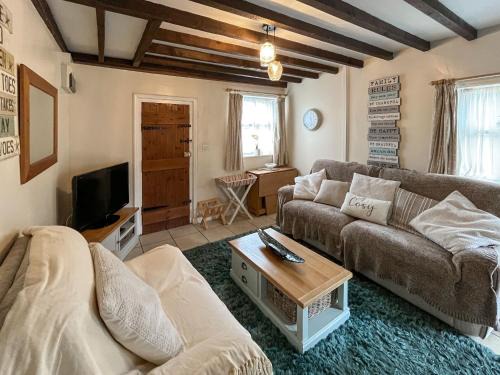 Sutton-on-Sea House | Bacchus Cottage - Uk51964