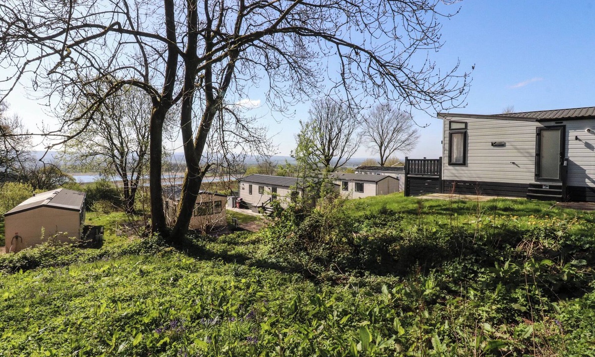 Longridge Cottage | BEACON FELL COTTAGE 2, family friendly, with a garden in Longridge
