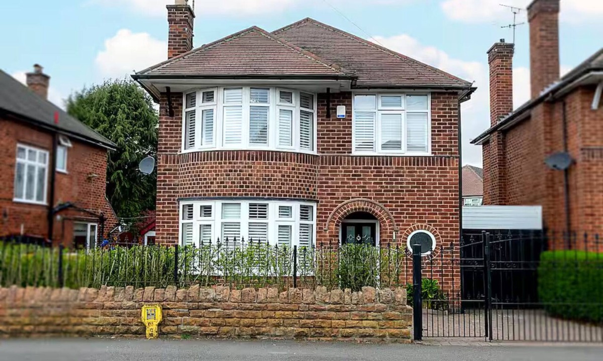 Bramcote House | Beautiful Escape | Wi-Fi | Garden & Free Parking - Pass the Keys