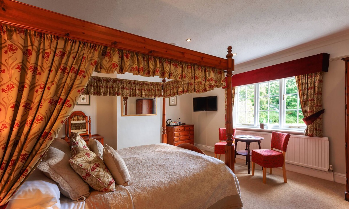 Cloughton Hotel | Blacksmiths Arms Inn