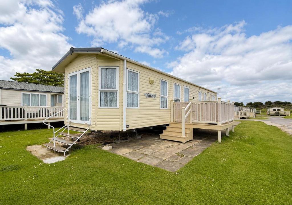 Louth House | Brilliant 6 Berth Caravan For Hire At Sunnydale Park In Skegness Ref 35076Af