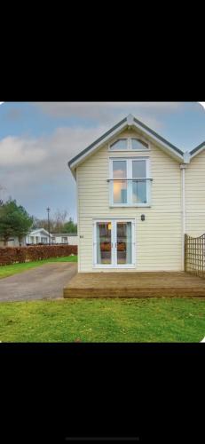 Wisbech House | caddys lodge