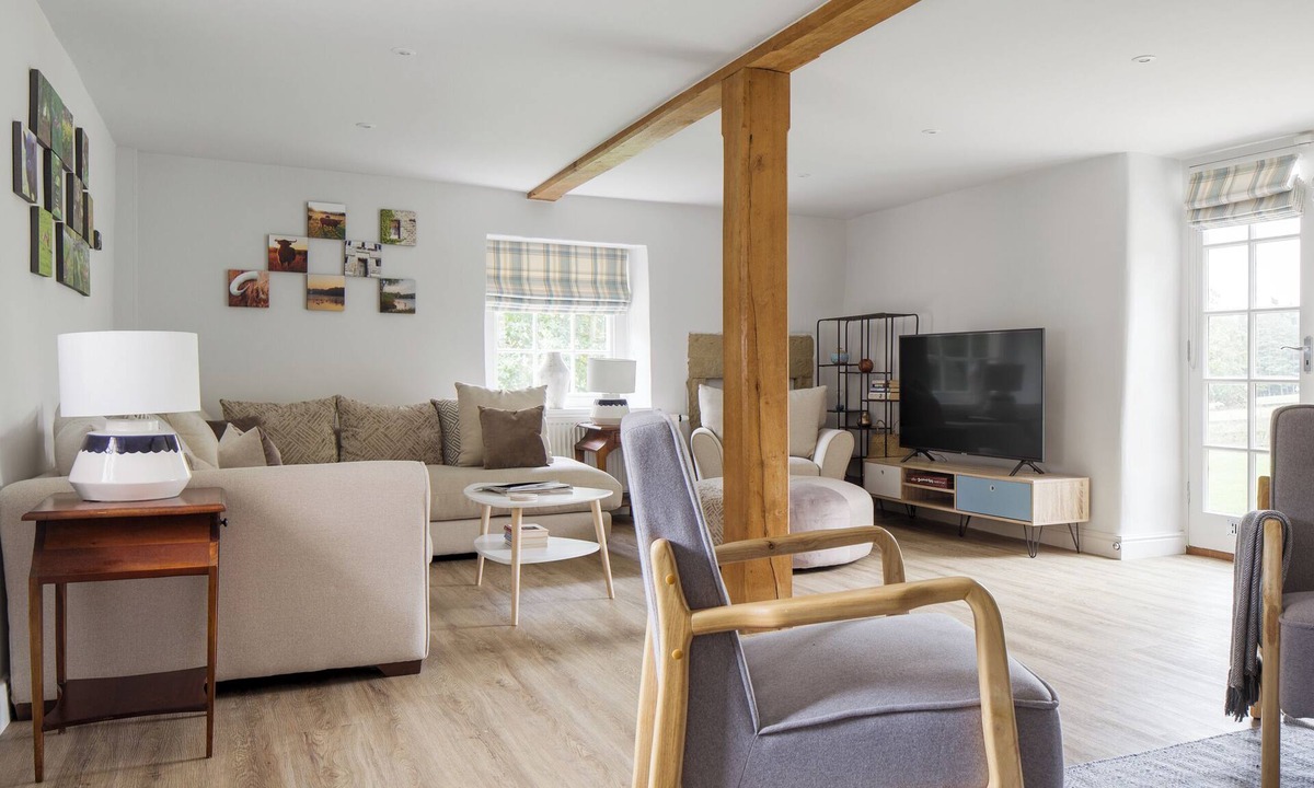Harewood Cottage | Carr House - UKC4860