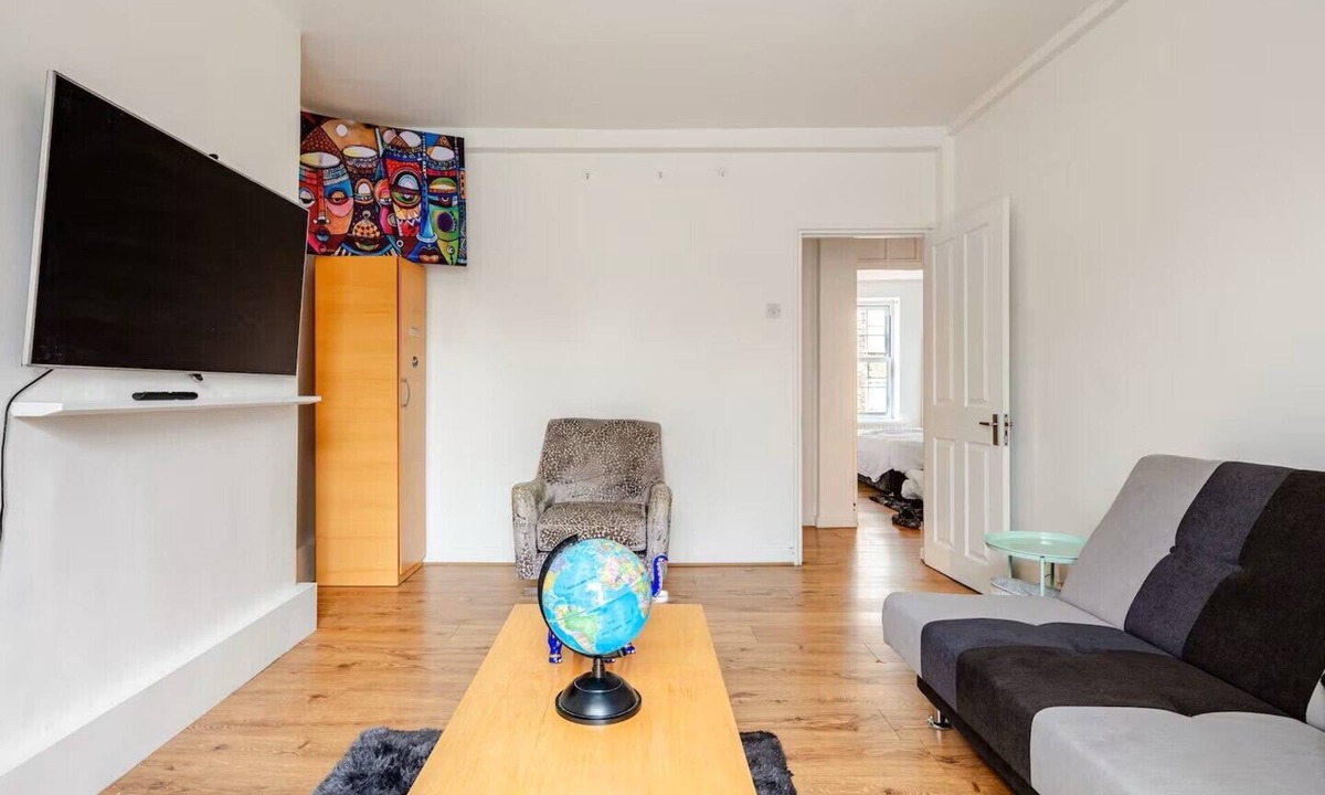 Elephant and Castle Apartment | Central London 2BR APT, Ideal for Work & Family, Walk to London Bridge & Eye