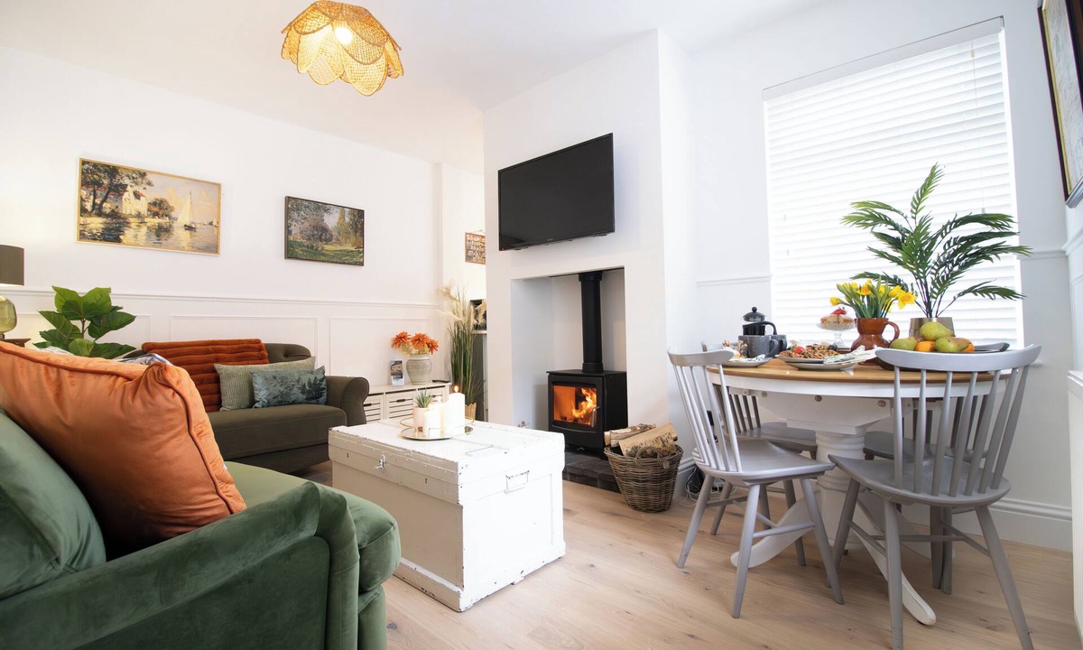 Stamford House | Charming house - 3 BR, FREE Parking, Stamford