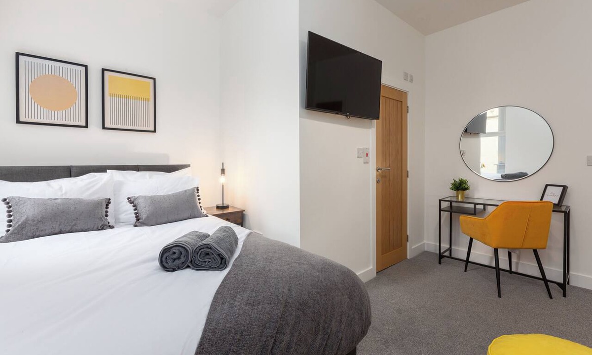 Blackpool Town Center Apartment | Charnley House Apartment 4