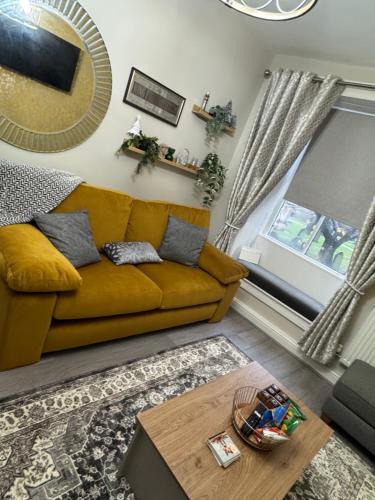 Ridgeway Apartment | Church view