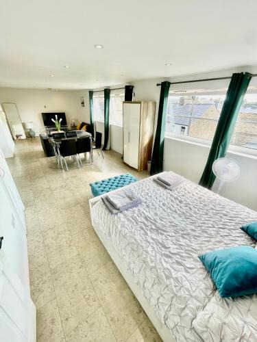 Mill Road Apartment | City Centre Cozy Studio flat Second Floor