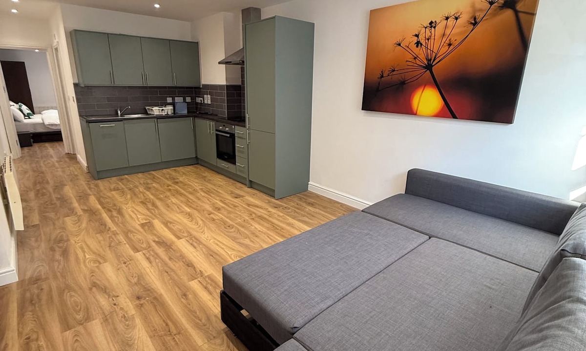 West Thornton House | City Deluxe
