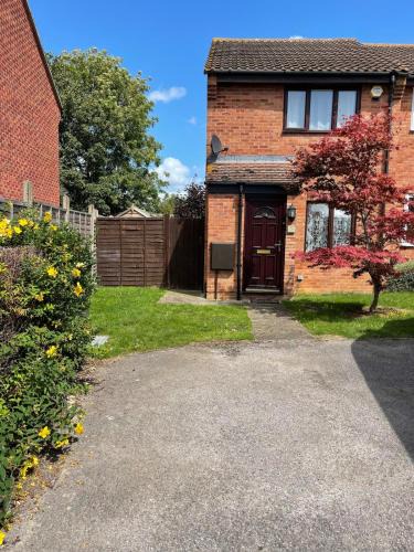 Oxford House | Cosy 2bed house in Oxford, sleeps 4 and a baby