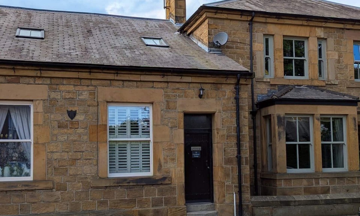 Mosborough Cottage | Courthouse Cottage, Eckington.