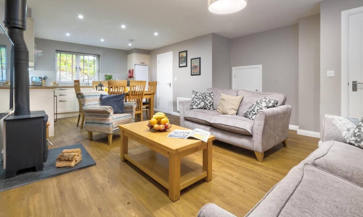 Low Newton House | Curlew Crag Cottage - Three Bedroom House, Sleeps 6