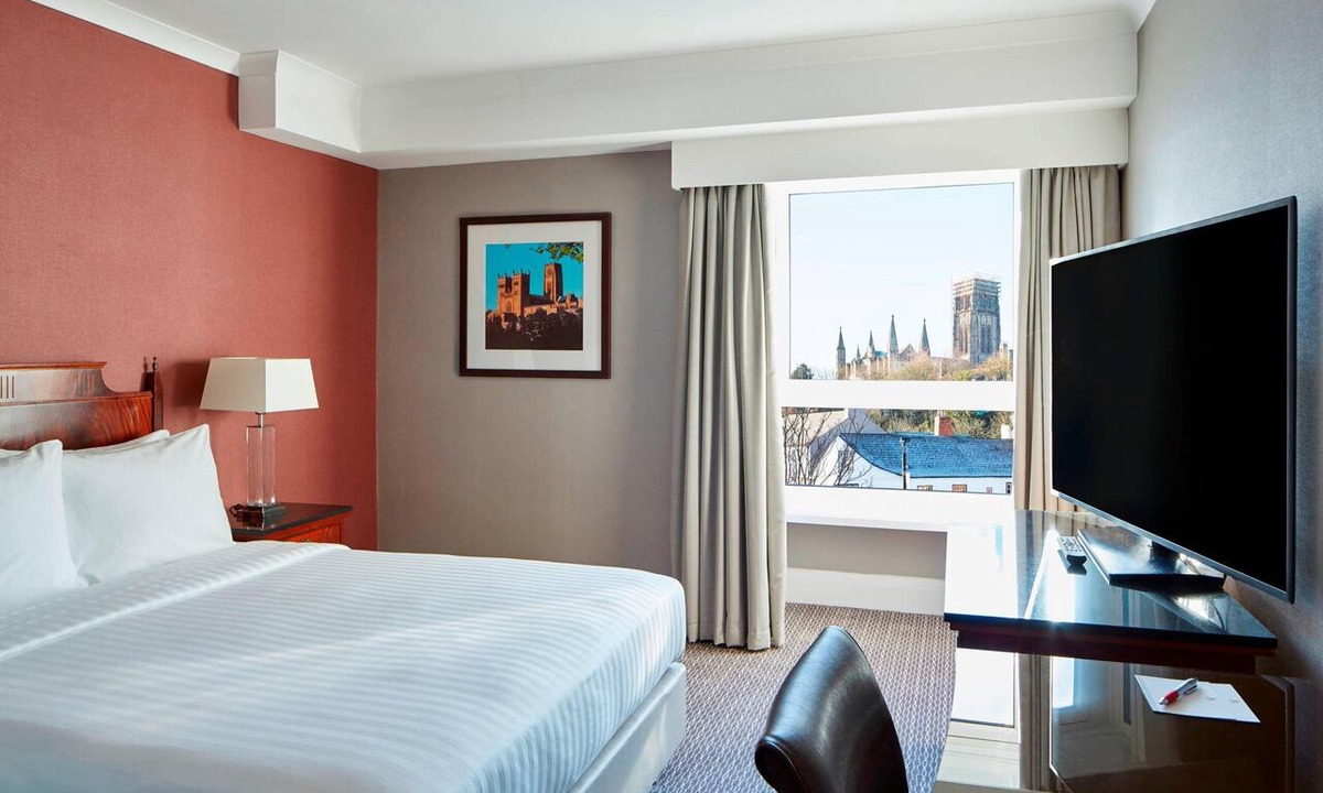 Durham Hotel | Delta Hotels Durham Royal County