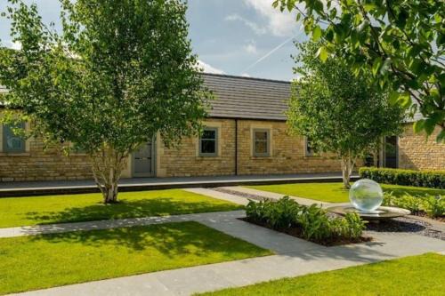 Welby House | Discovery - Luxury Cosy Country Escape