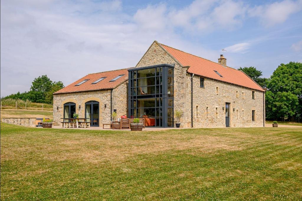 Richmond House | Dragonfly