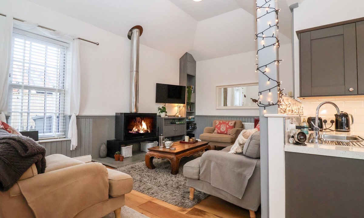 Knodishall Cottage | Ebenezer Chapel