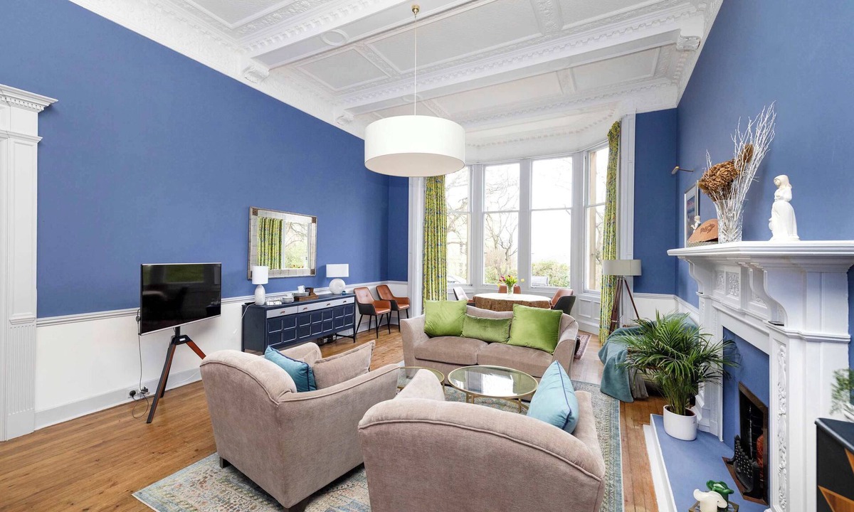 Comely Bank Apartment | Elegant & Spacious Ground Floor Apartment