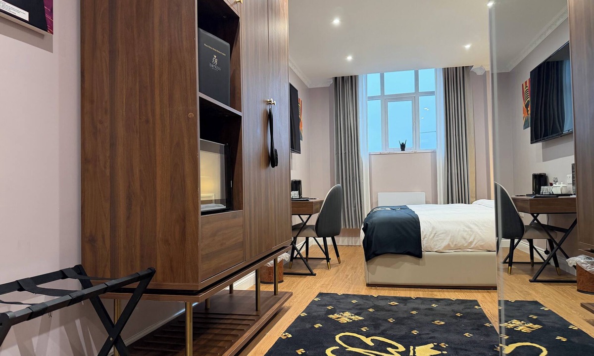 Mexborough Hotel | Empress Building