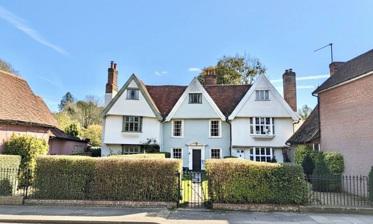 Cavendish Cottage | Entire cottage in the heart of Cavendish Suffolk