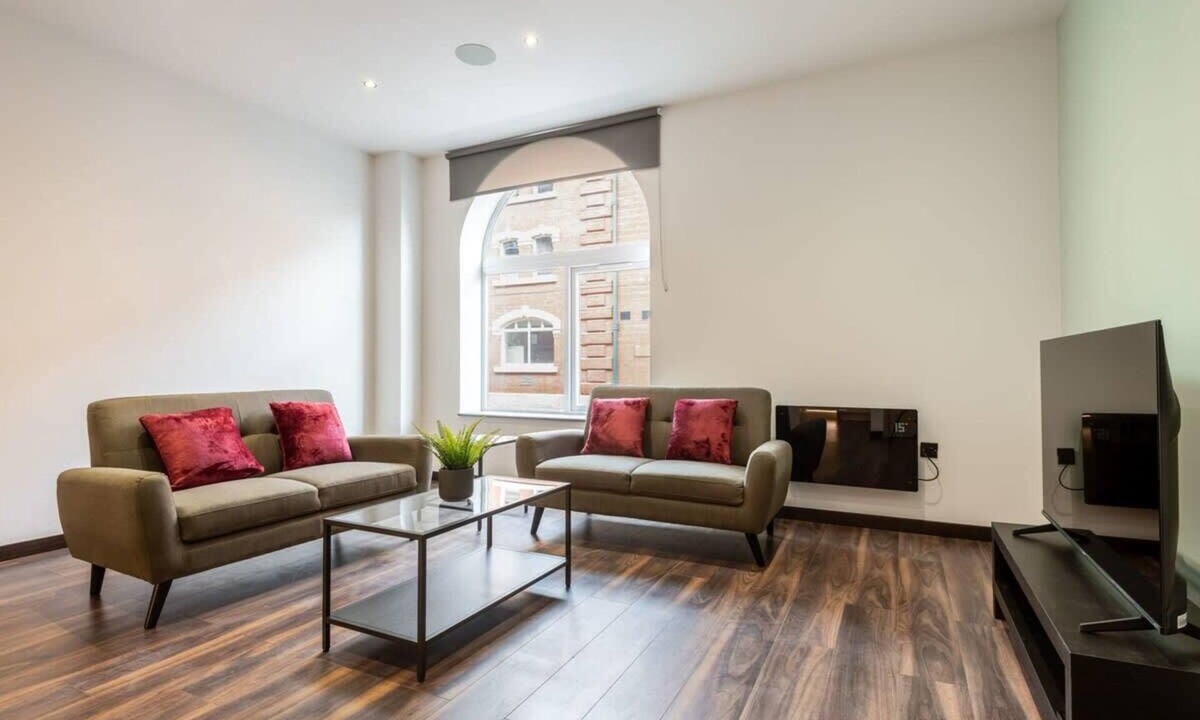 Hull Old Town Apartment | Fabulous 2 Bed Apartment in the Heart of Hull