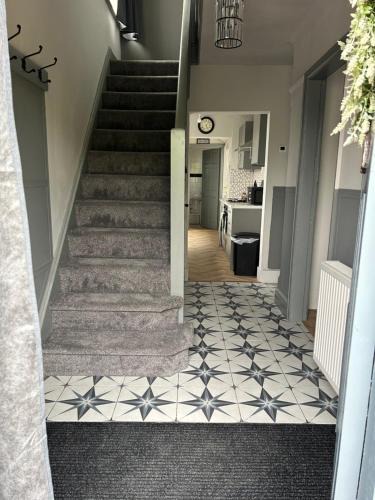 Frampton House | Family & Contractor 3-bed detached Home