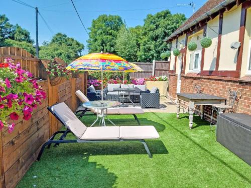 Chapel Saint Leonards House | Gainsborough Cottage