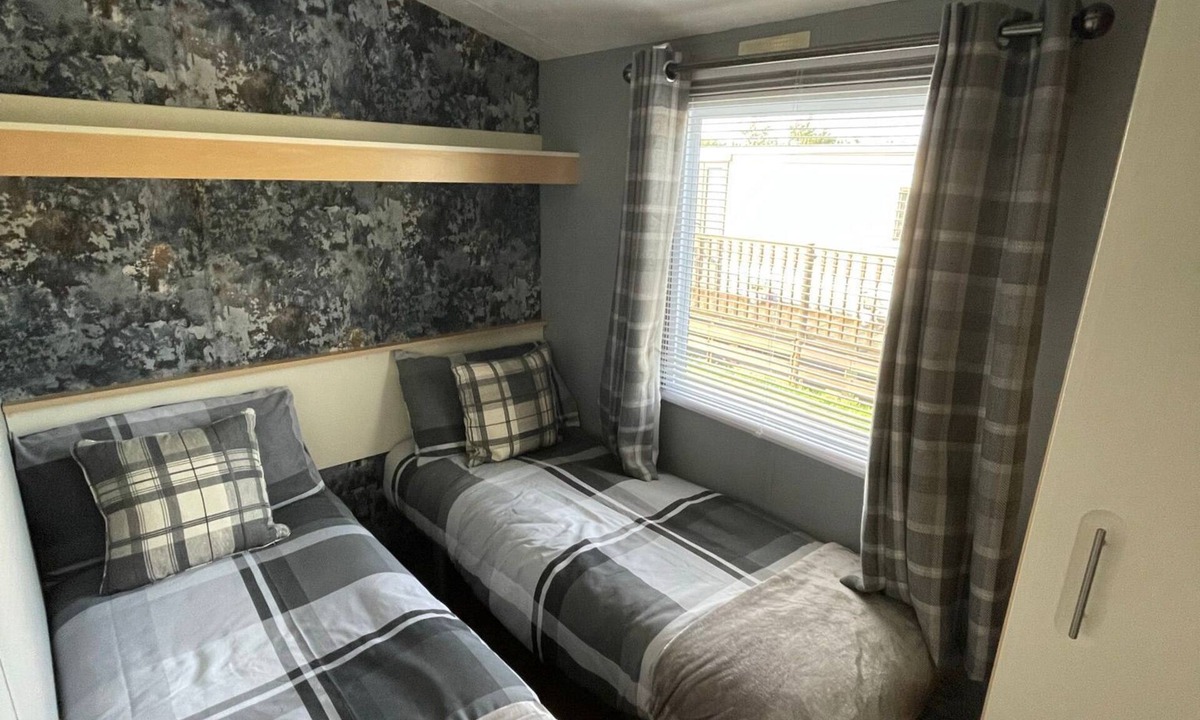 Chapel Saint Leonards House | Golden Palm Resort, The Carnival S187 - Coastal Caravan Breaks