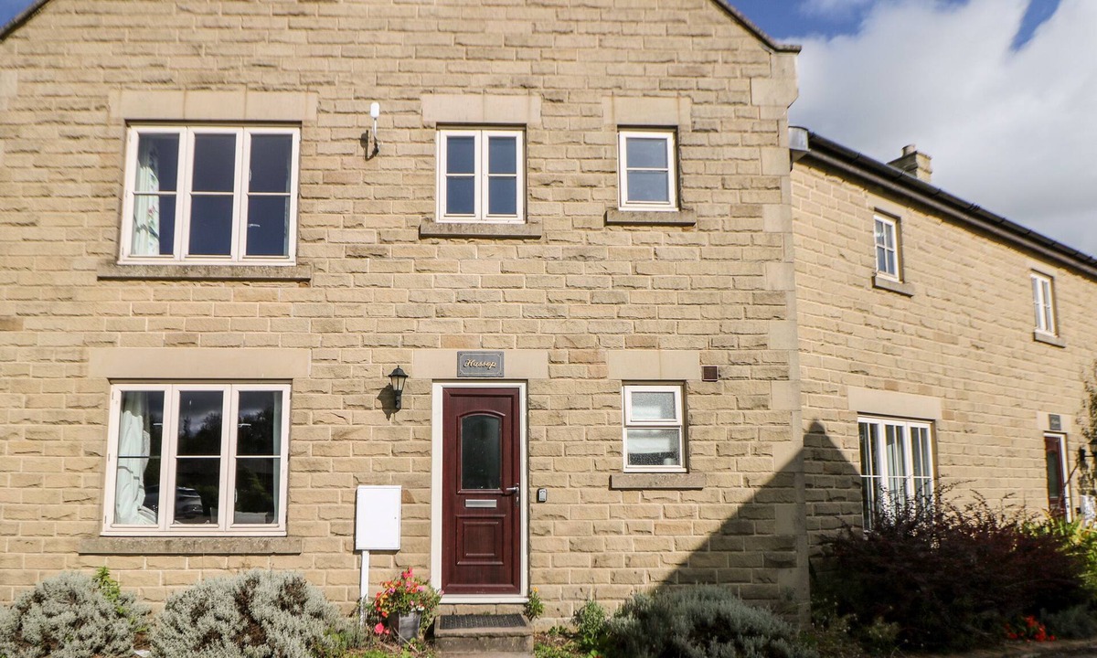 Ashover Cottage | HASSOP, family friendly, with a garden in Matlock
