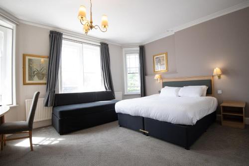 Weedon Hotel | Heart of England, Northampton by Marston's Inns