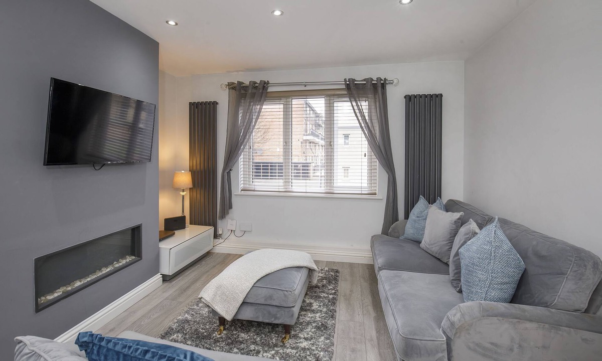 York Cottage | Holgate Lodge - sleeps 5 guests in 1 bedroom