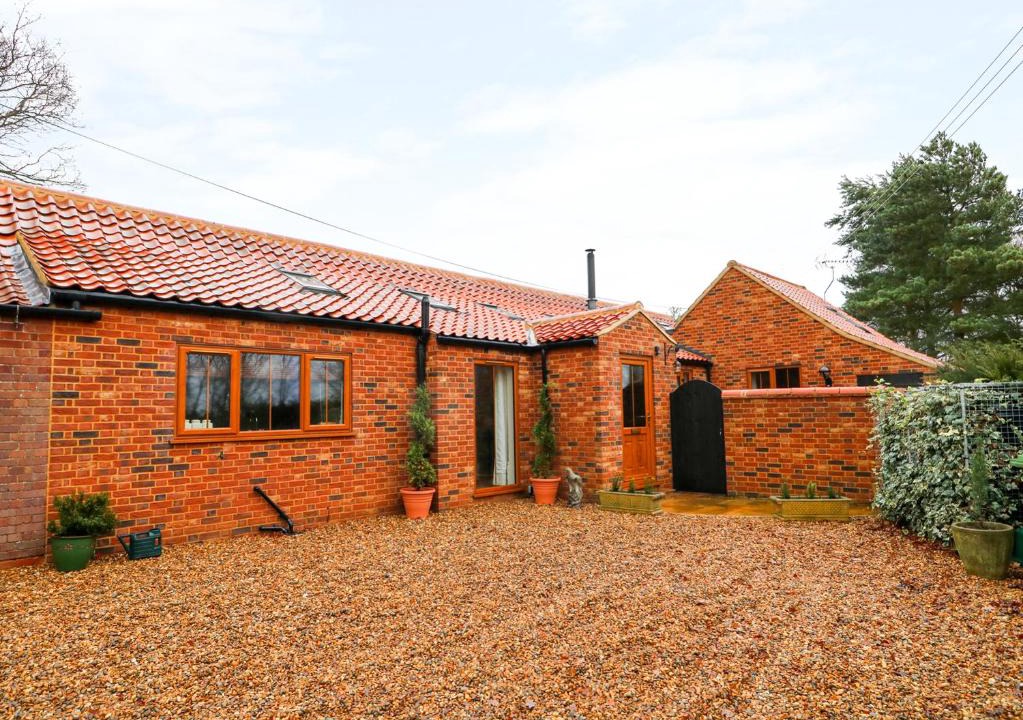 Fulmodeston House | Honey Buzzard Barn